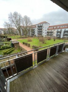 Balkon F�r Kapitalanleger Ideal! helle 2-Raumwohnung im 1. Obergeschoss mit Einbauk�che und Balkon