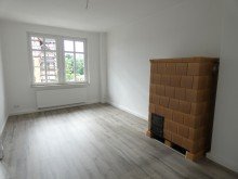 Schlafzimmer 3 zentrumsnahe 4-Raum-Wohnung im 2. OG mit Wintergarten, Balkon und Garage
