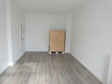 Schlafzimmer mit Loggia zentrumsnahe 4-Raum-Wohnung im 2. OG mit Wintergarten, Balkon und Garage