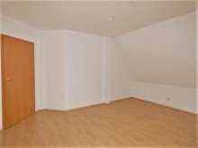 Schlafzimmer Solide Kapitalanlage! Gro�e 3-Raumwohnung mit Loggia und Stellplatz in Eisenachs Villenviertel