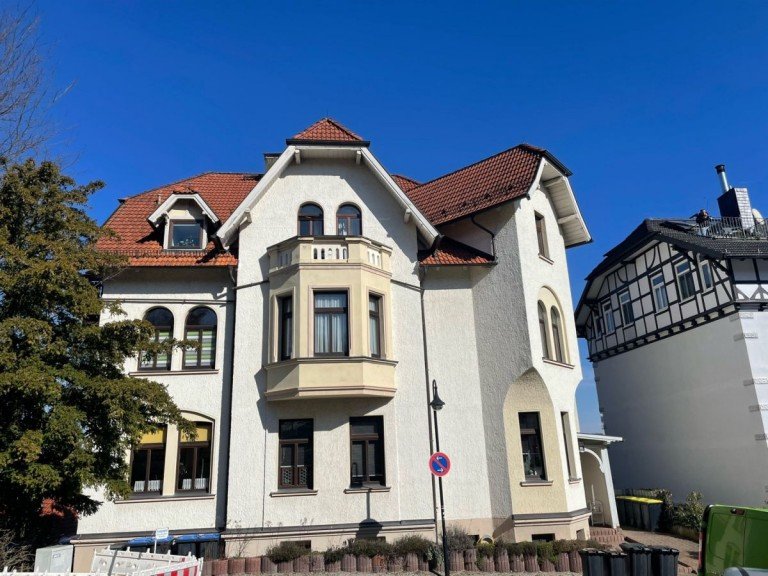 Vorderansicht Eisenach Wohnung Solide Kapitalanlage! 2-Raumwohnung in historischer S�dstadtvilla mit Stellplatz