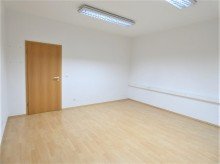 B�ro Attraktive B�ro- / Praxiseinheit in Eisenachs Innenstadt zu vermieten