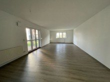 Wohnzimmer vollst�ndig sanierte 3-Raum-Wohnung mit Terrasse und Stellplatz in ruhiger Wohnlage