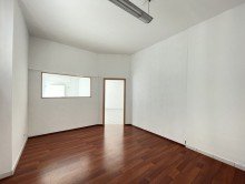 Schlafzimmer VERKAUF: 2-Raumwohnung im Stadtzentrum