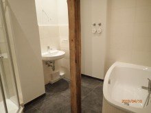 Bad1 ger�umige 4-Zimmerwohnung im Erdgeschoss in zentrumsnaher Lage