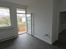 K�che zentrumsnahe 4-Raum-Wohnung im 2. OG mit Wintergarten, Balkon und Garage