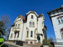 Vorderansicht Solide Kapitalanlage! 2-Raumwohnung in historischer S�dstadtvilla mit Stellplatz