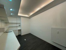 Raum 2 In bester Lage! Attraktive Ladeneinheit mit gro�en Schaufenstern zu vermieten